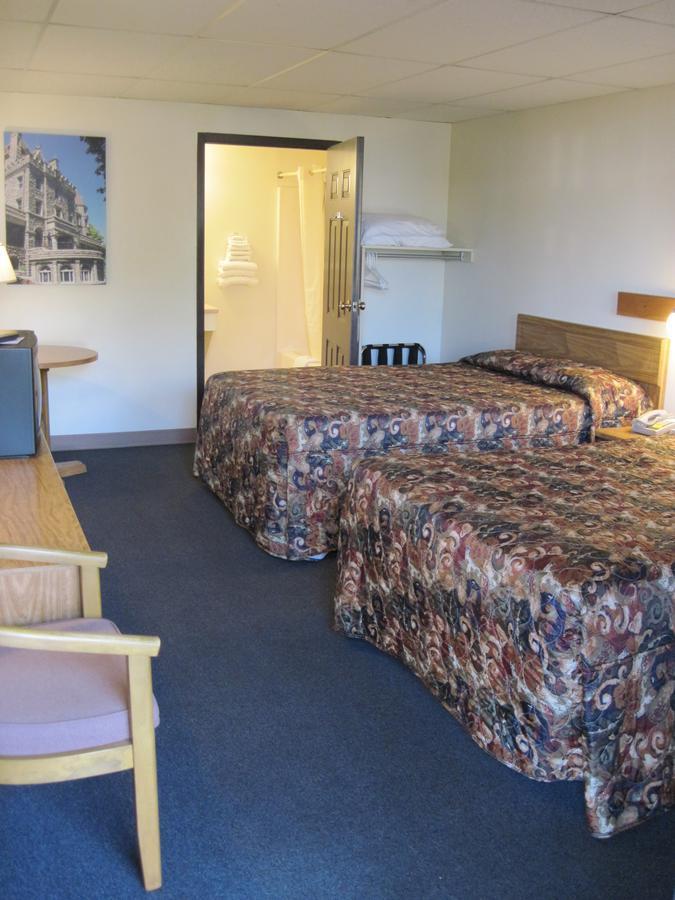 Otter Creek Inn Alexandria Bay Exterior photo